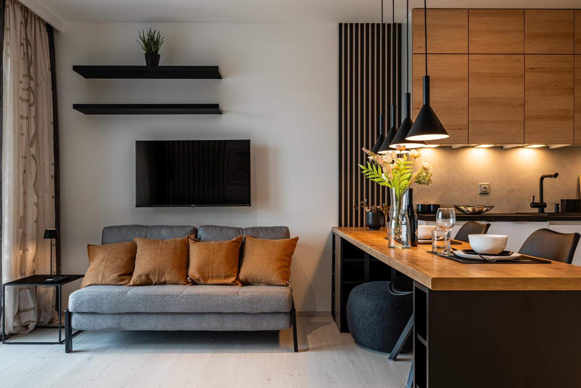 - Balcony, Fitness - By Rentujemy Apartment Wroclaw